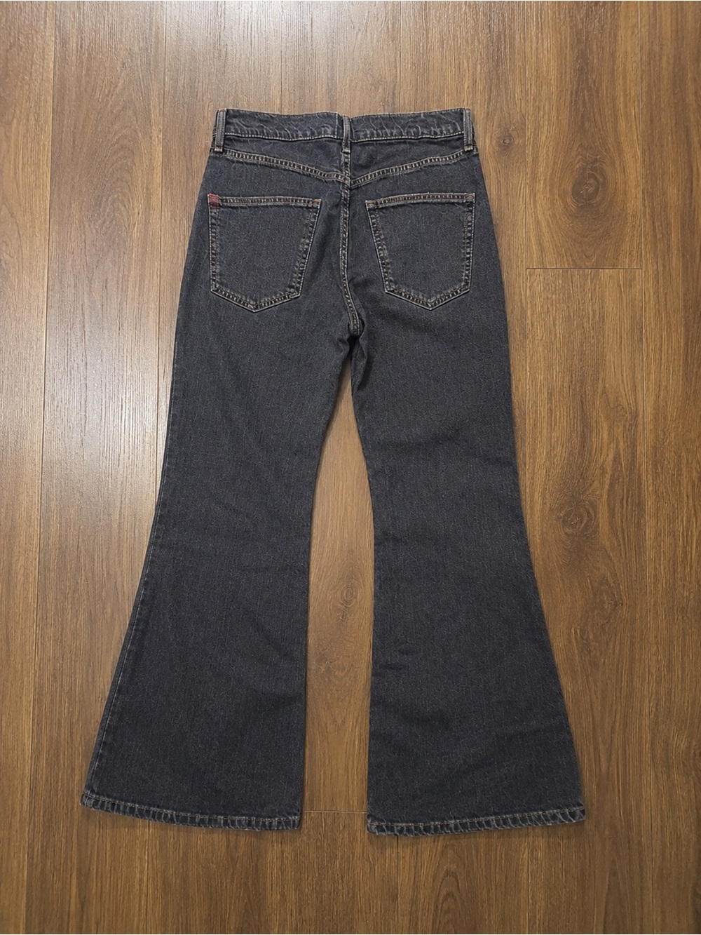 BDG Urban Outfitters Black Faded Flare Jeans Sz 31 - Picture 2 of 3